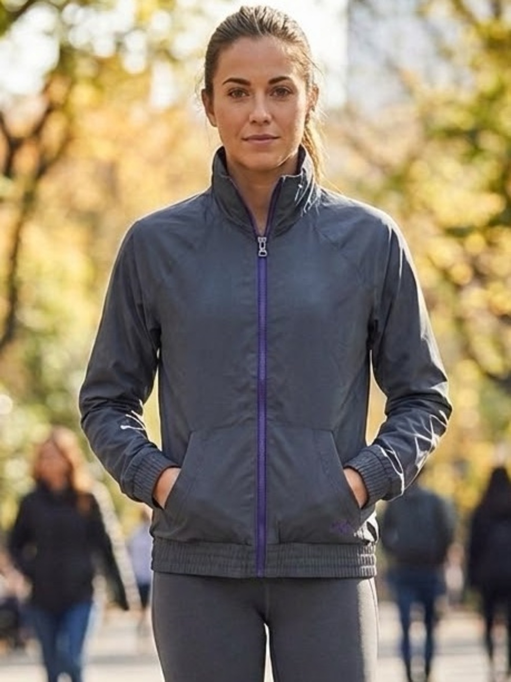 Under Armour Women’s Active Jacket, Women’s Size Medium Windbreaker, Gray Purple